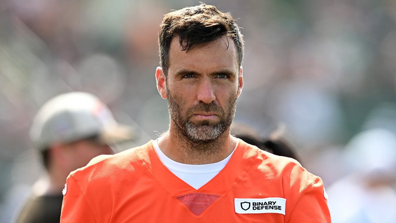 Browns name Joe Flacco starting quarterback for Week 1